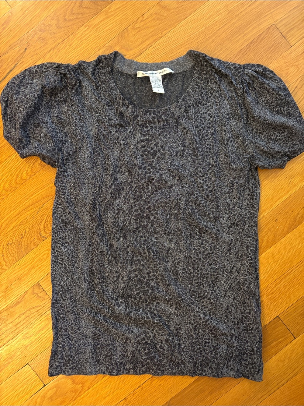 Diane Von Furstenberg Gray Puff-Sleeve Animal Print Top